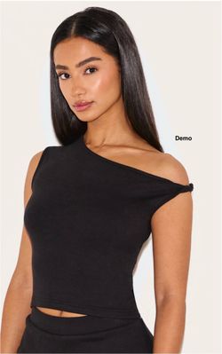 PrettyLittleThing Petite Ribbed Twist Detail Top Co-ORD - Black (Small)