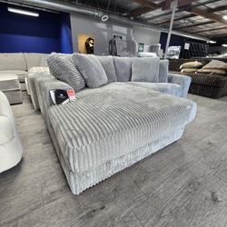 BRAND NEW Ashley's Furniture Lindyn Fog Gray 2-Piece Chaise Sectional Sofa Couch - Can Deliver!