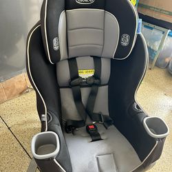 Graco Extend 2 Fit Car seat 
