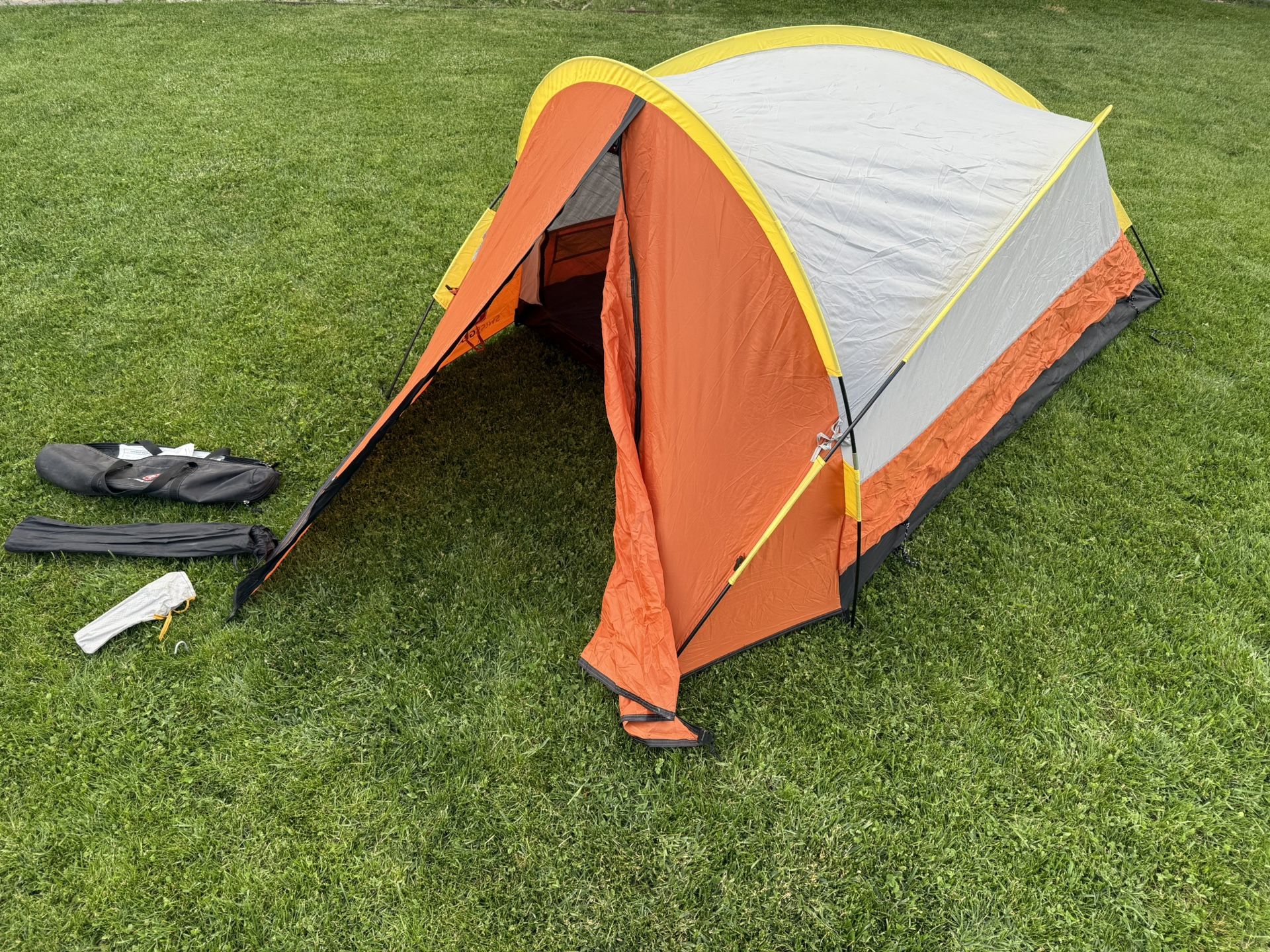 Swiss Gear Single Man Tent