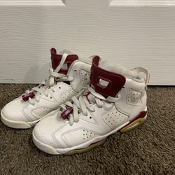 AIR JORDAN 6 RETRO  4.5 Y