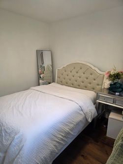 Full mattress and frame bed