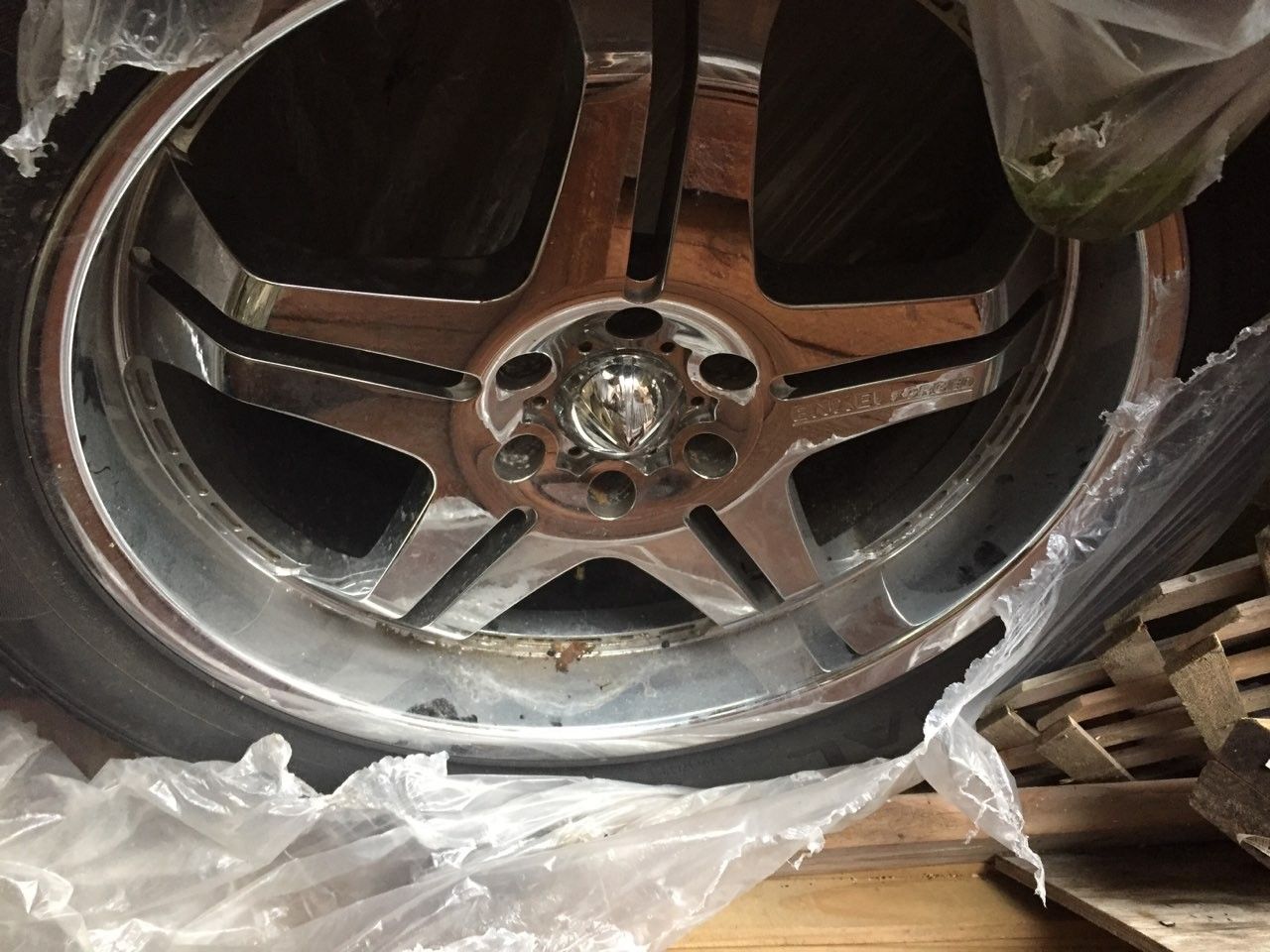 23 inch chrome truck wheels