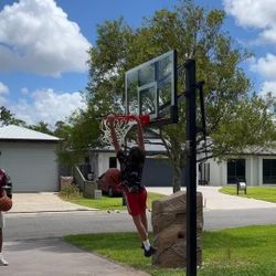 Lifetime 54 inch in ground basketball hoop adjustable basketball court 