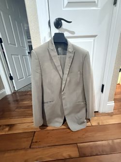 Men’s Suit Tan