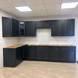 KITCHEN CABINETS FOR SALE
