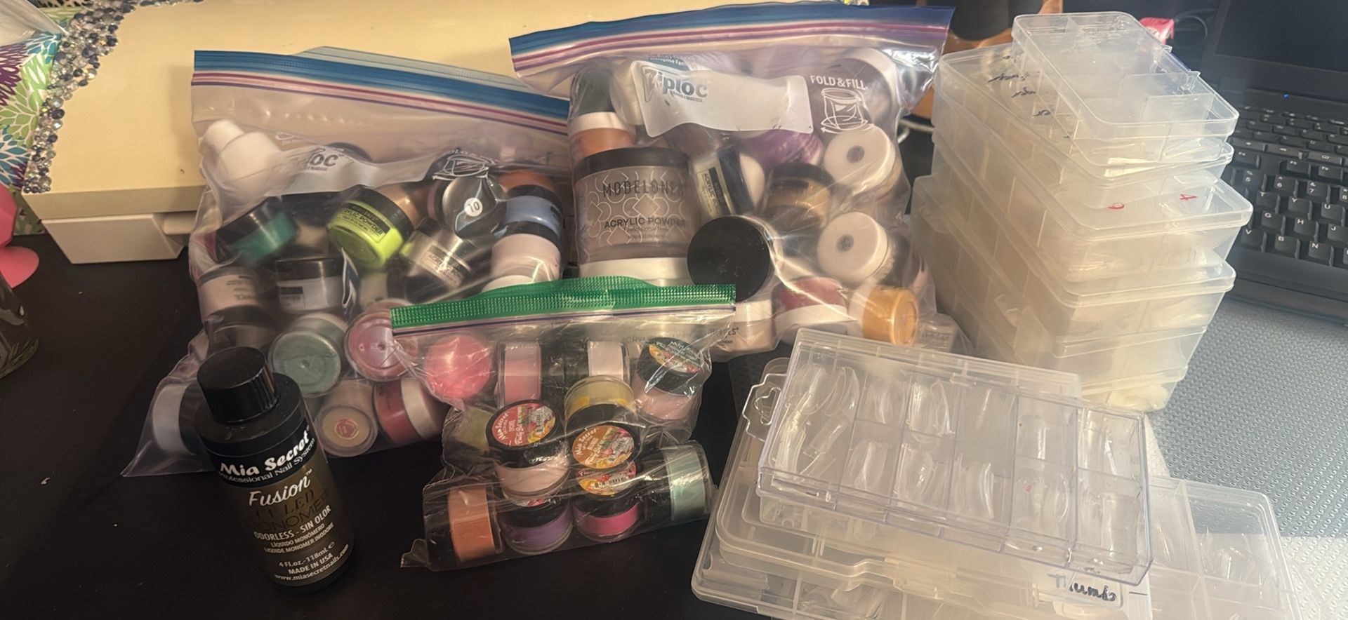 Acrylic Powders And Nail Tips