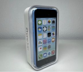 NEW and SEALED Apple iPhone 5c - 8 GB - Blue - RARE!