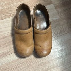 Dansko Clogs 36
