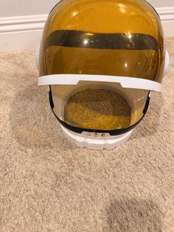 Astronaut helmet