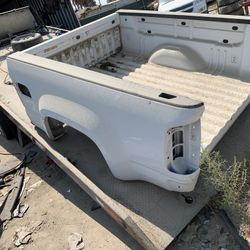 2015 Chevy Colorado Crew Cab 4 Dr Rear Bed Complete