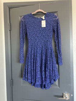 New With Tags Women’s H&M Blue Dress Size 6