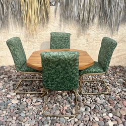 ⚡️sale⚡️1982 Gold Brass Tuft Green Cushion Cantilever Chairs with Double Pedestal Dining Table