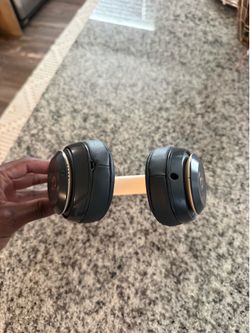 Beats Studio Pro Bluetooth Headphones – Great Condition