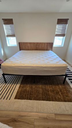 King Matress / Frame / Headboard