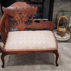 Antique VICTORIAN Setti / Chair/ Chaise