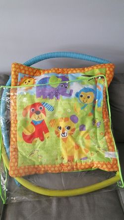 Baby activity playmat