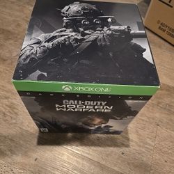 Call of Duty: Modern Warfare - Dark Edition (Xbox One, 2019) Collectors
