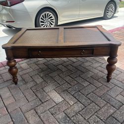 Coffee Table w/ Glass Top – Sturdy 