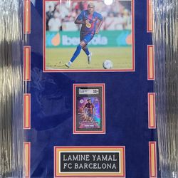 Barcelona Superstar Lamine Yamal Custom-Framed Graded 10 Soccer Card Display Piece 
