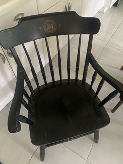 Vintage MIT Arm Chair: from the 1980s (or earlier)