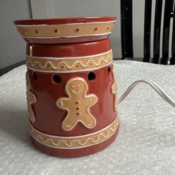 Scentsy Gingerbread Man full-size electric wax warmer