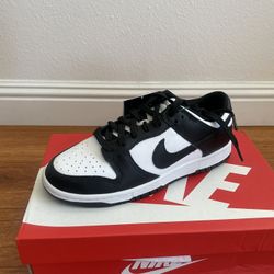 Nike Dunk Low Panda Size 8