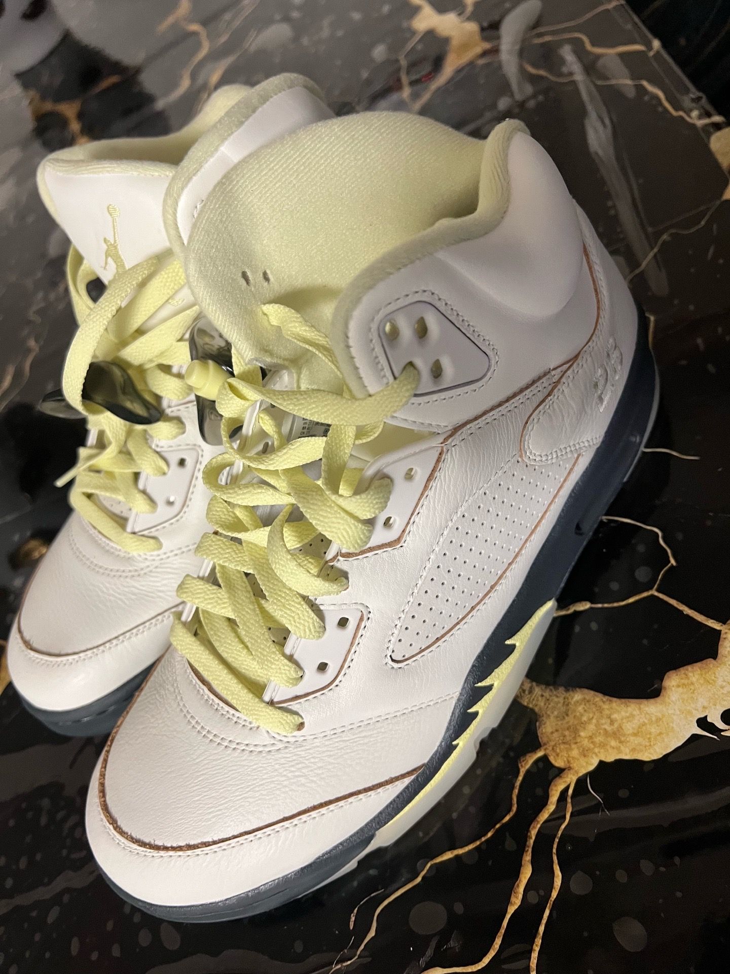 Jordan 5 metallic