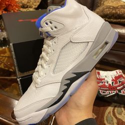 Air Jordan 5 Stealth