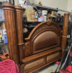 Large 4 post wood carved king canopy style bed and Cool Gel Ultimate mattress and base, barely used