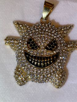 Iced GENGAR Pokémon Pendant - Gold