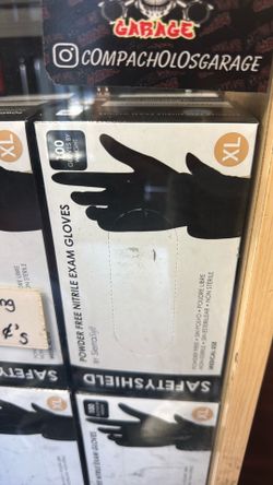 Nitrile gloves