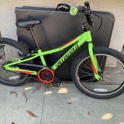 Little Specialized R20”