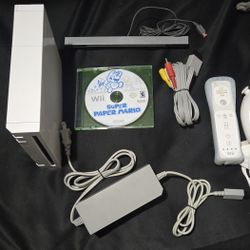 Nintendo Wii Console With Super Paper Mario