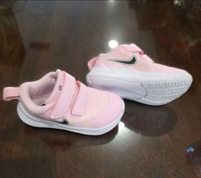 Toddler sneakers