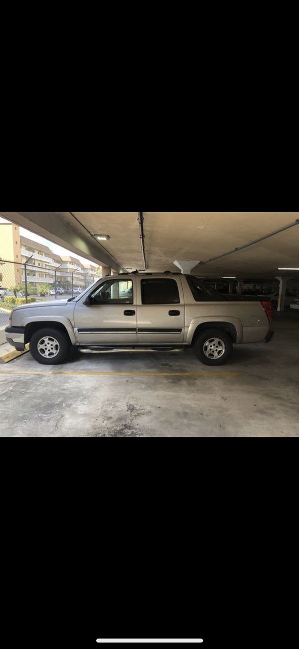 Chevrolet Avalanche 2005 RWD for Sale in Miami, FL - OfferUp