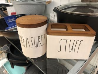 BRAND NEW Rae Dunn Conatiners 