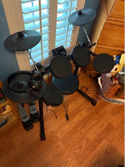Electric drum set