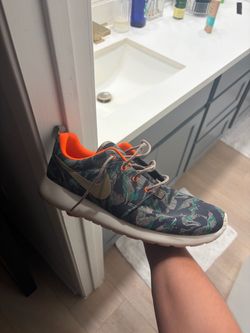 Camo nikes