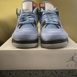 Jordan 4 Retro University Blue