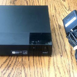 Sony Wi-Fi Optimized Blu-ray Disc / DVD Player (BDP-S3700)
