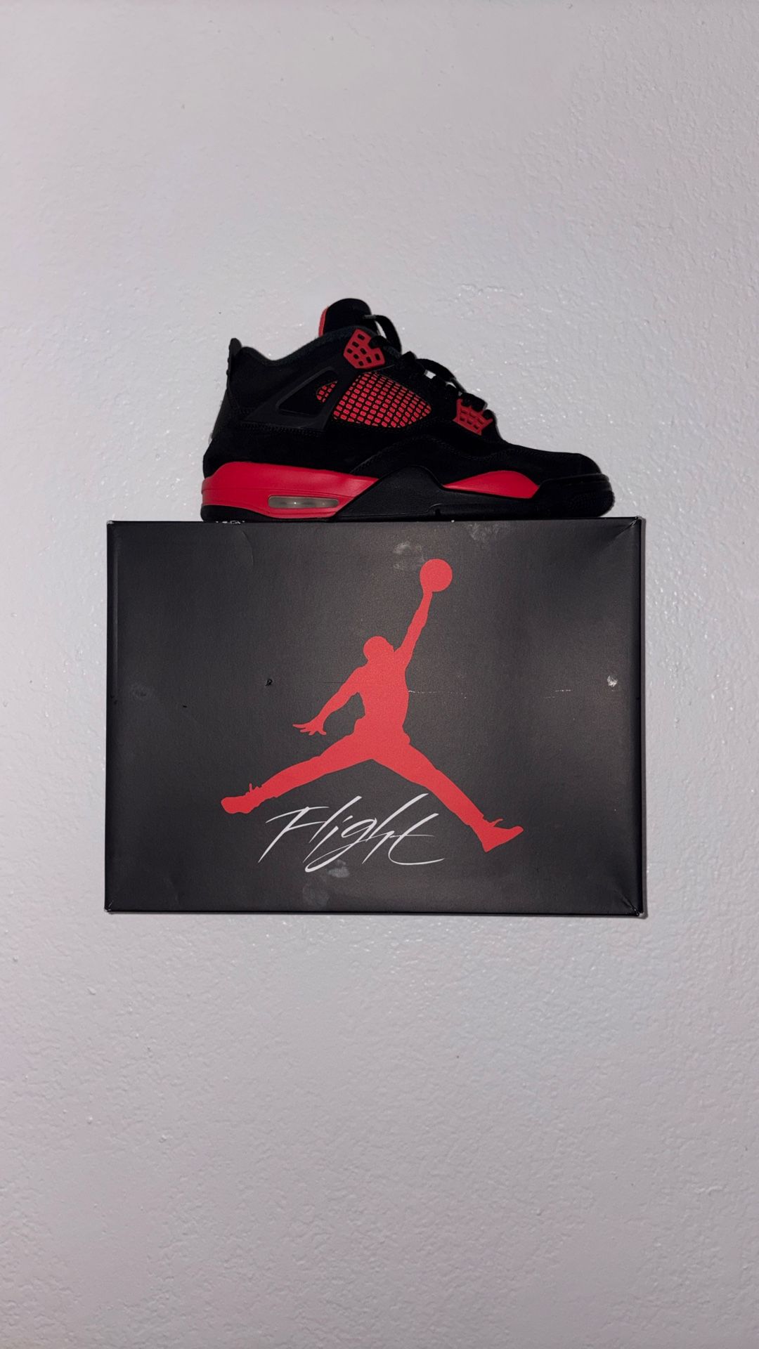 Jordan 4 Red Thunders 