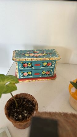 Vintage Doll Furniture Set