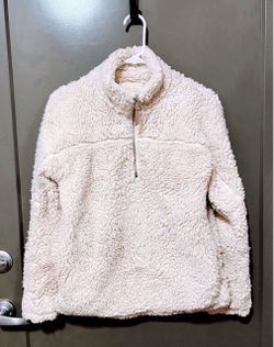 Sherpa fleece Pullover Sweater By Elodie(XS Size) (Pick up🛒 In Bellevue) *Check out my Other Posts 💕