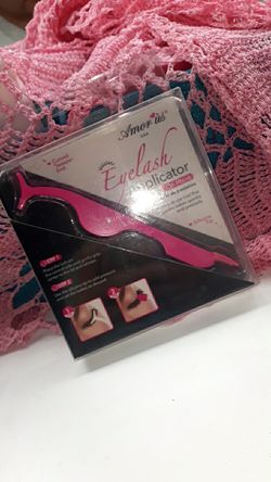 Eyelash Applicator