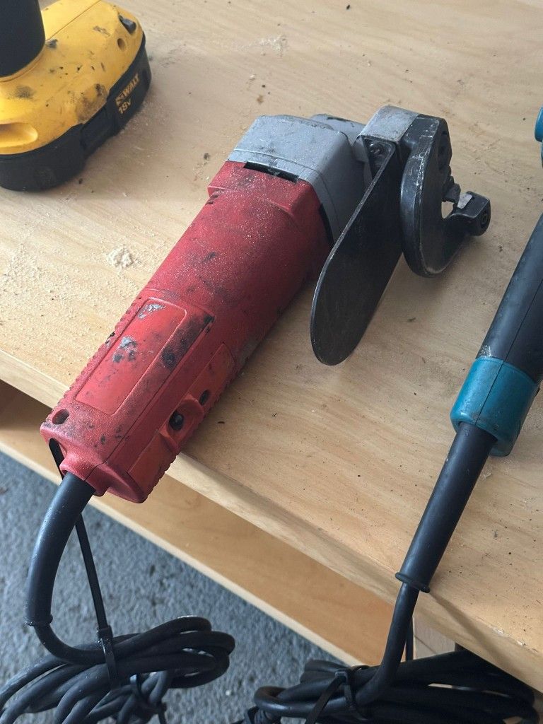 Electric Sheet Metal Cutter