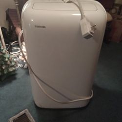 Stand Up Toshiba Portable Ac 