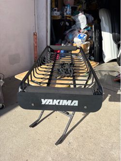 Yakima skinny cargo basket