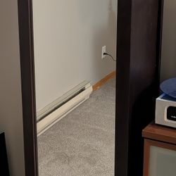 Mirror Cabinet Space 