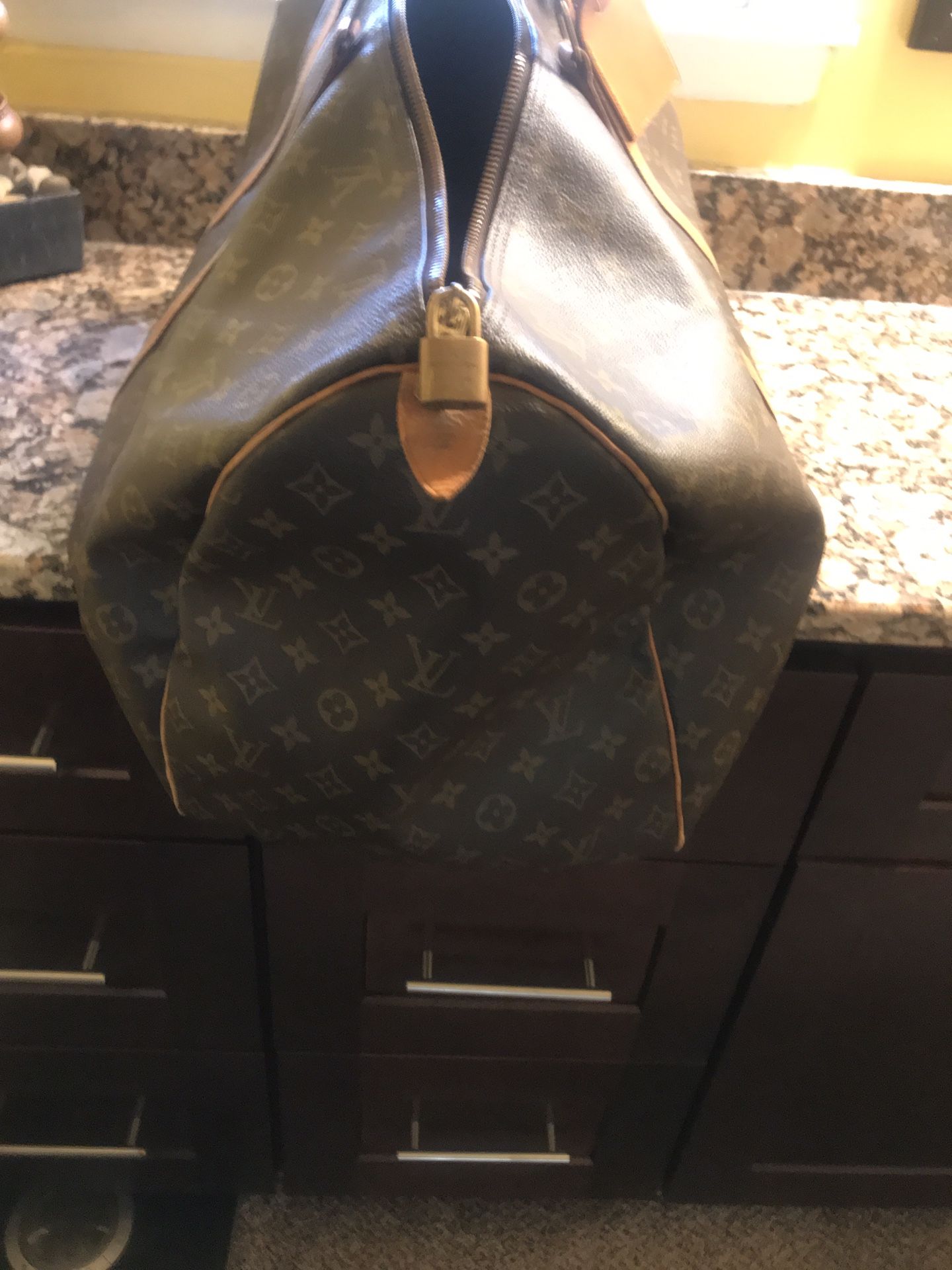 SOLD..Vintage Louis Vuitton monogram Keepall Bandoulière 60